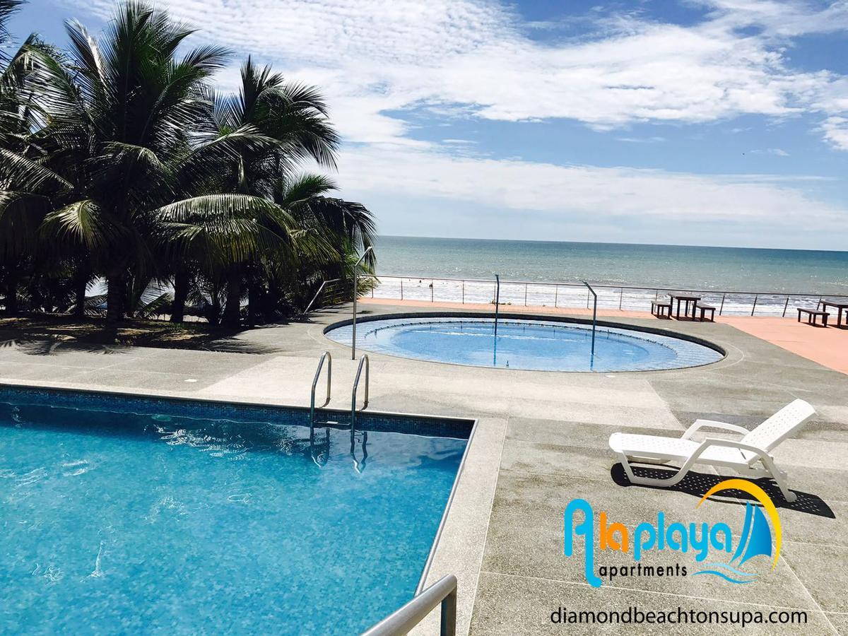 Resort Playa Azul Departamentos Frente Al Mar Tonsupa Extérieur photo